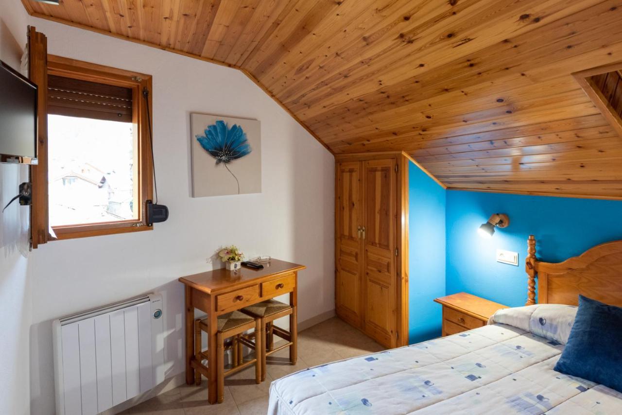 Areu Casa Rural Besoli מראה חיצוני תמונה